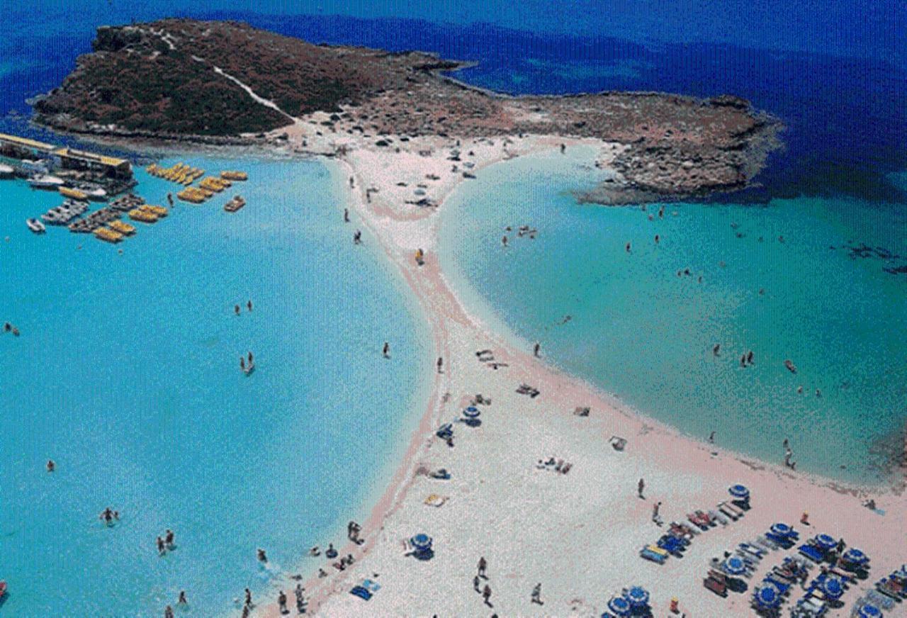 Nissi Villa Ourania Agia Napa Quarto foto