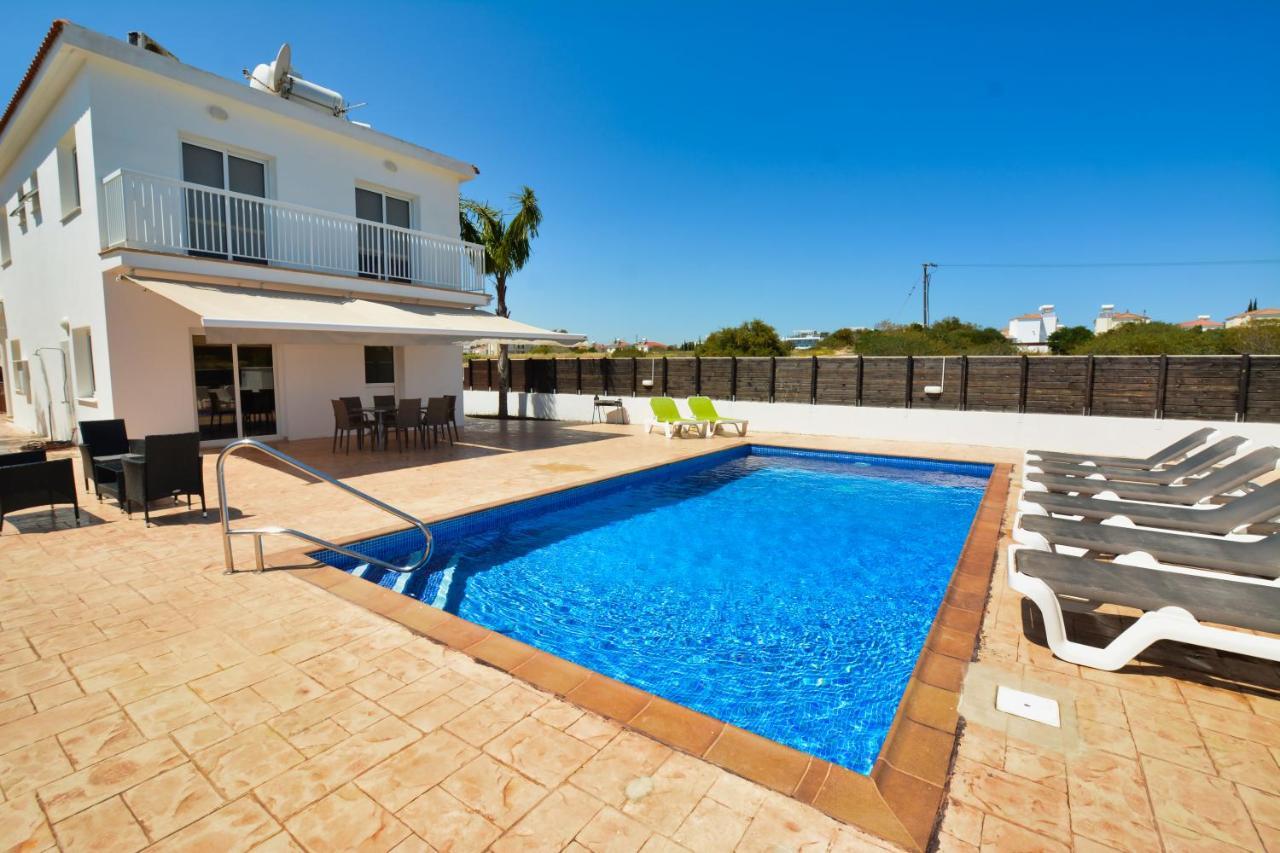 Nissi Villa Ourania Agia Napa Exterior foto